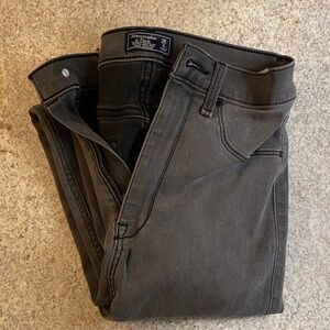 Abercrombie & Fitch Dark Gray Skinny Jeans (Long)